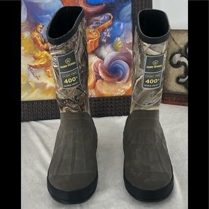 Game winner steel shank rubber boots boys size 1